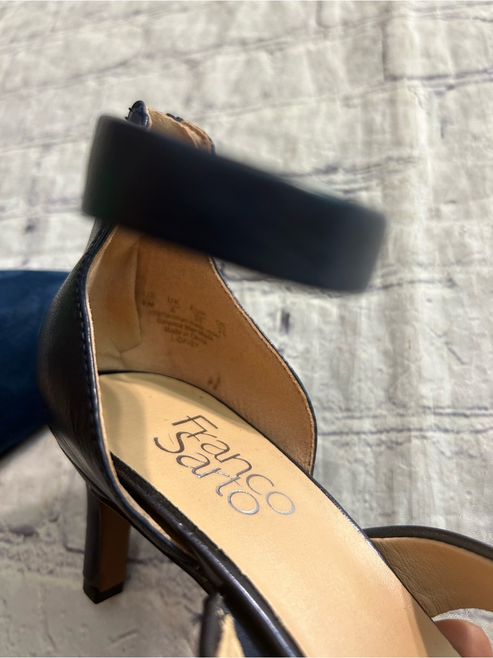 FRANCO SARTO DAVEY NAVY BLUE SUEDE ZIP BACK TWO STRAPS PUMPS WOMEN’S SIZE 8M - Picture 12 of 16